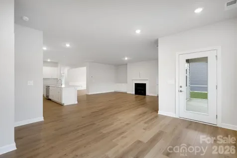 4284 Camden Glen Road Lancaster SC 29720