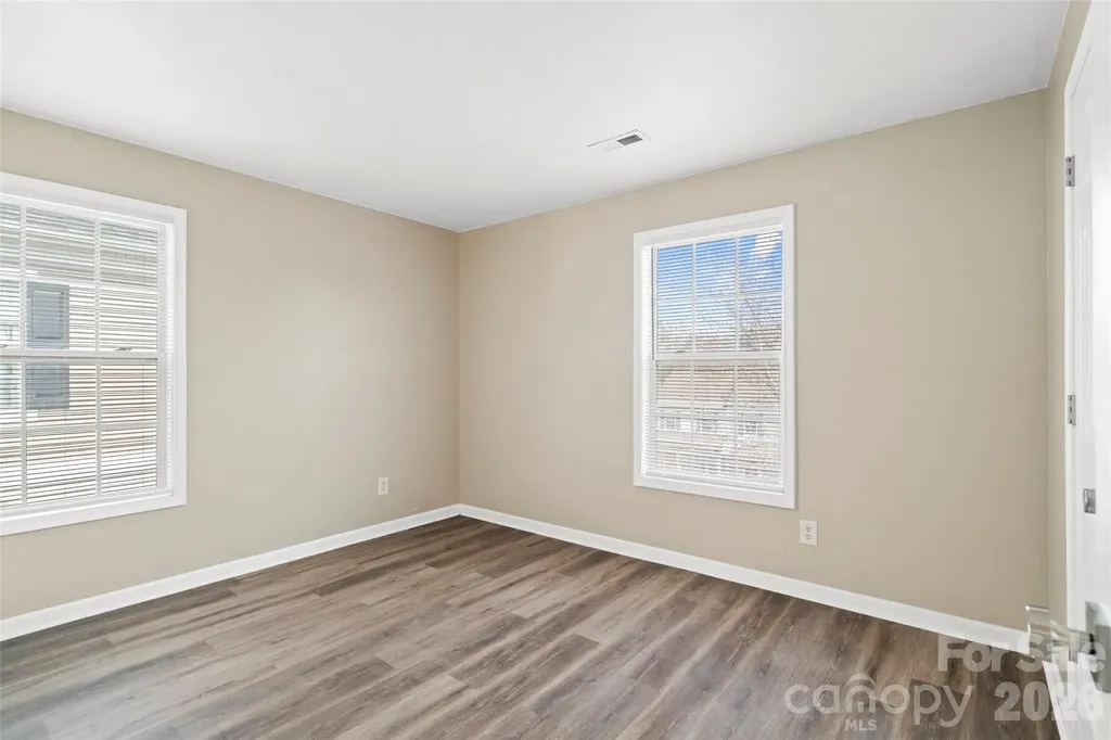 1134 Plaza Walk Drive Charlotte NC 28215