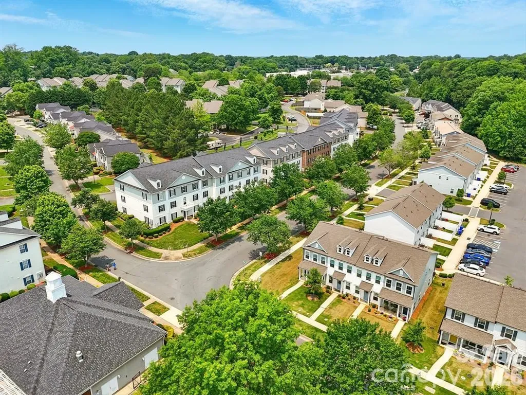 1134 Plaza Walk Drive Charlotte NC 28215