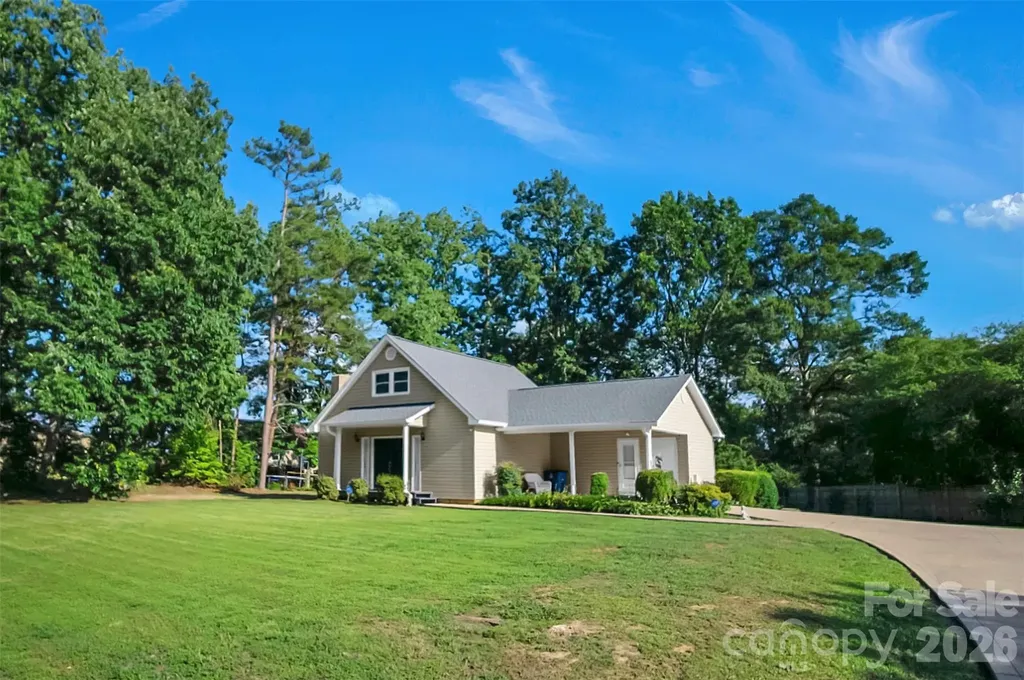 122 Rockman Road Grover NC 28073