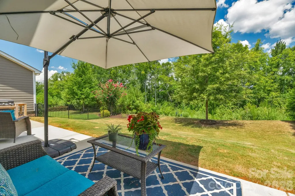 2009 Burton Point Court Waxhaw NC 28173