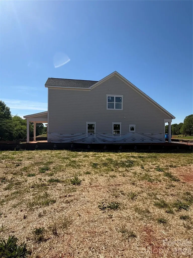 109 Honeycomb Court Statesville NC 28625