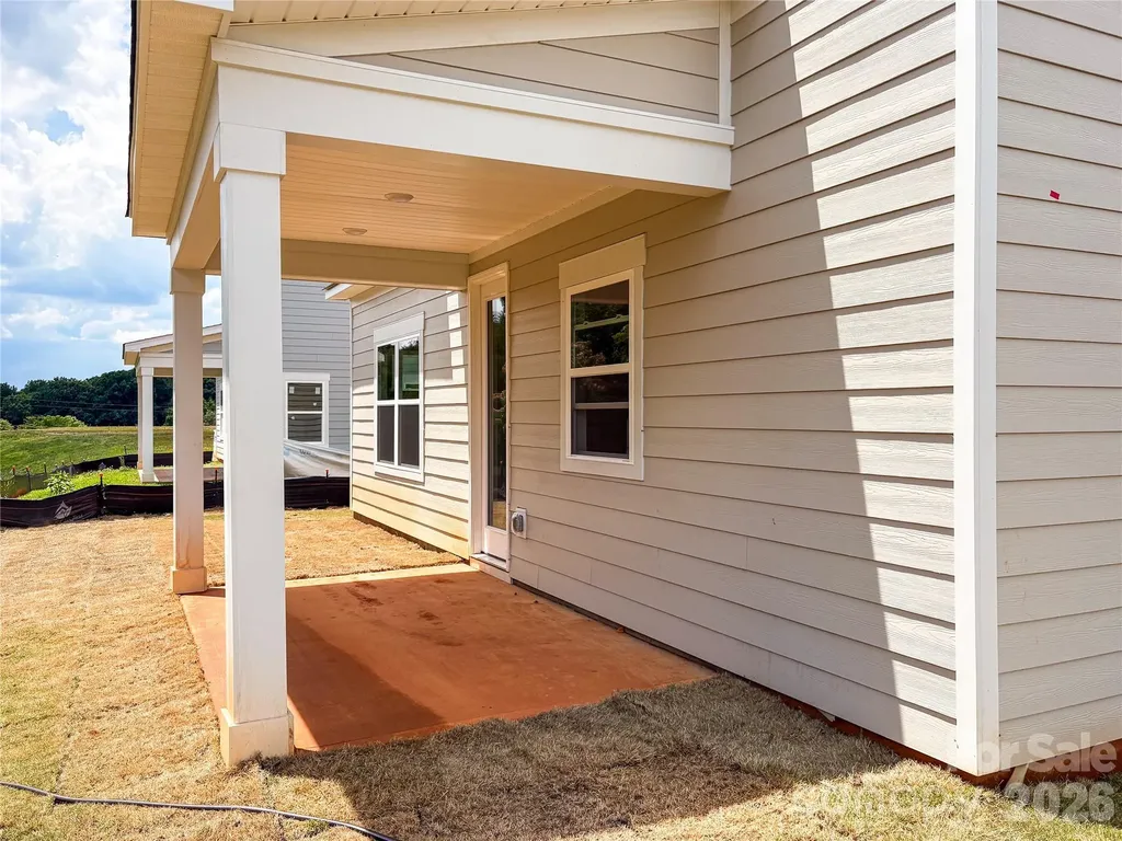 109 Honeycomb Court Statesville NC 28625