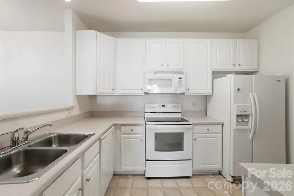 16742 Amberside Road E Cornelius NC 28031
