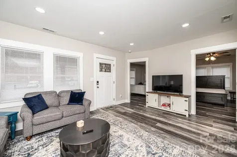 308 W Sycamore Street Lincolnton NC 28092