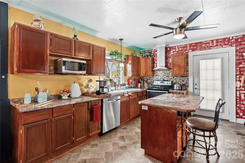 1022 Railroad Avenue China Grove NC 28023