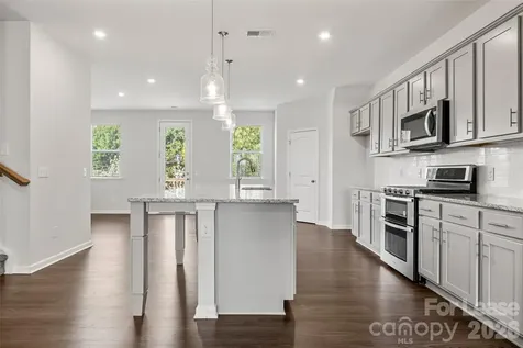 6985 Waterstone Drive Sherrills Ford NC 28673