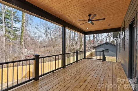 19 E Starnes Cove Road Asheville NC 28806