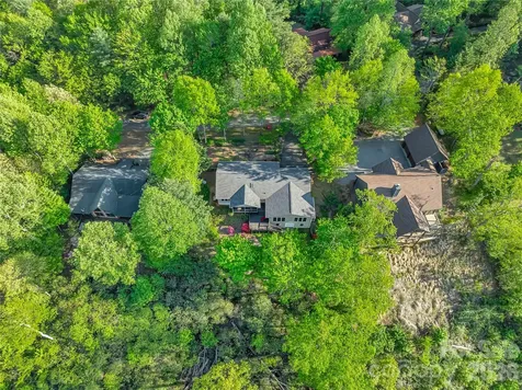 405 Glen Echo Circle Saluda NC 28773