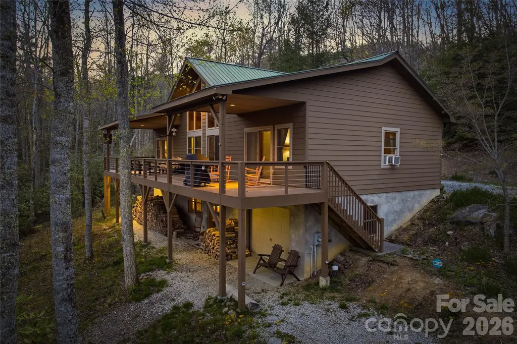 163 Bear Track Lane Vilas NC 28692
