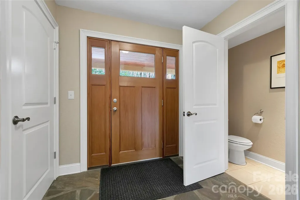 123 Isuhdavga Court Brevard NC 28712