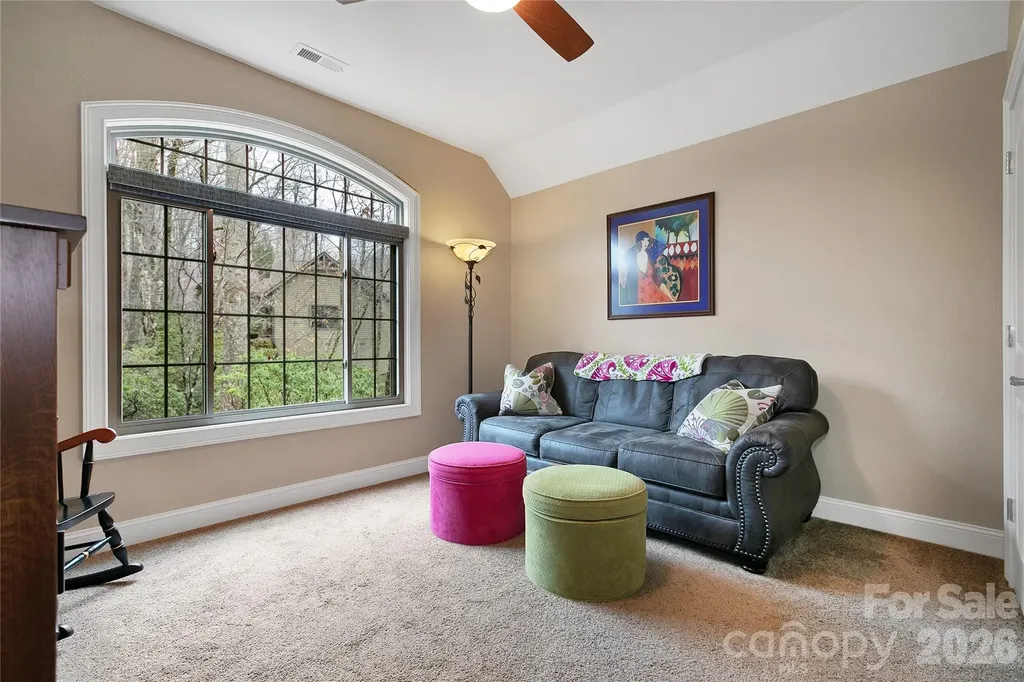 123 Isuhdavga Court Brevard NC 28712