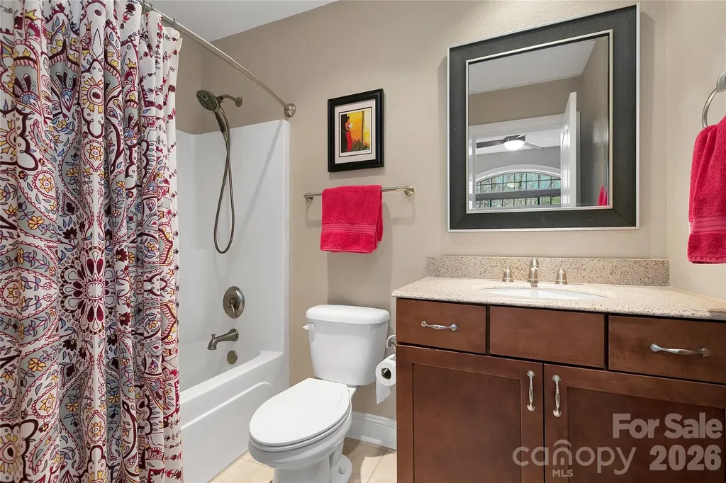 123 Isuhdavga Court Brevard NC 28712
