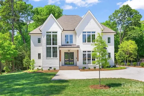4628 Water Oak Road Charlotte NC 28211
