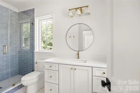 4628 Water Oak Road Charlotte NC 28211