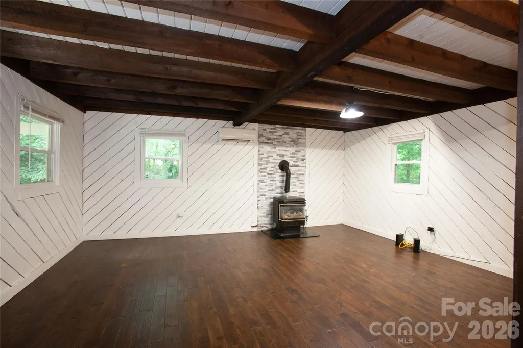 116 Vehorn Road Fairview NC 28730
