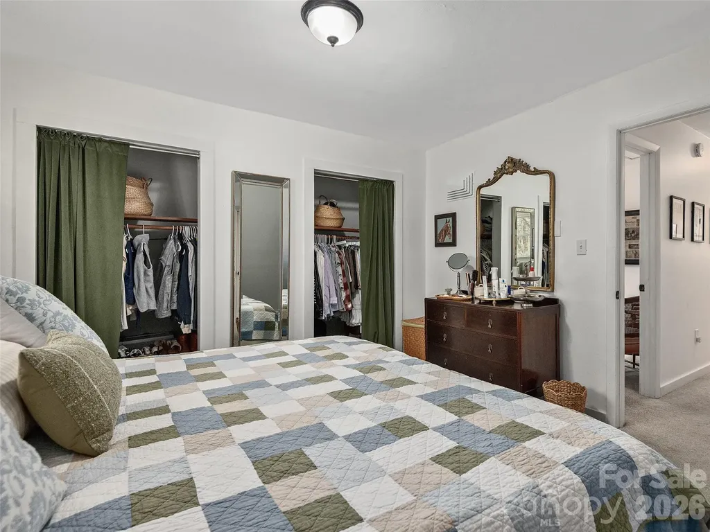 116 Vehorn Road Fairview NC 28730