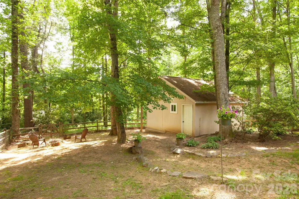 116 Vehorn Road Fairview NC 28730