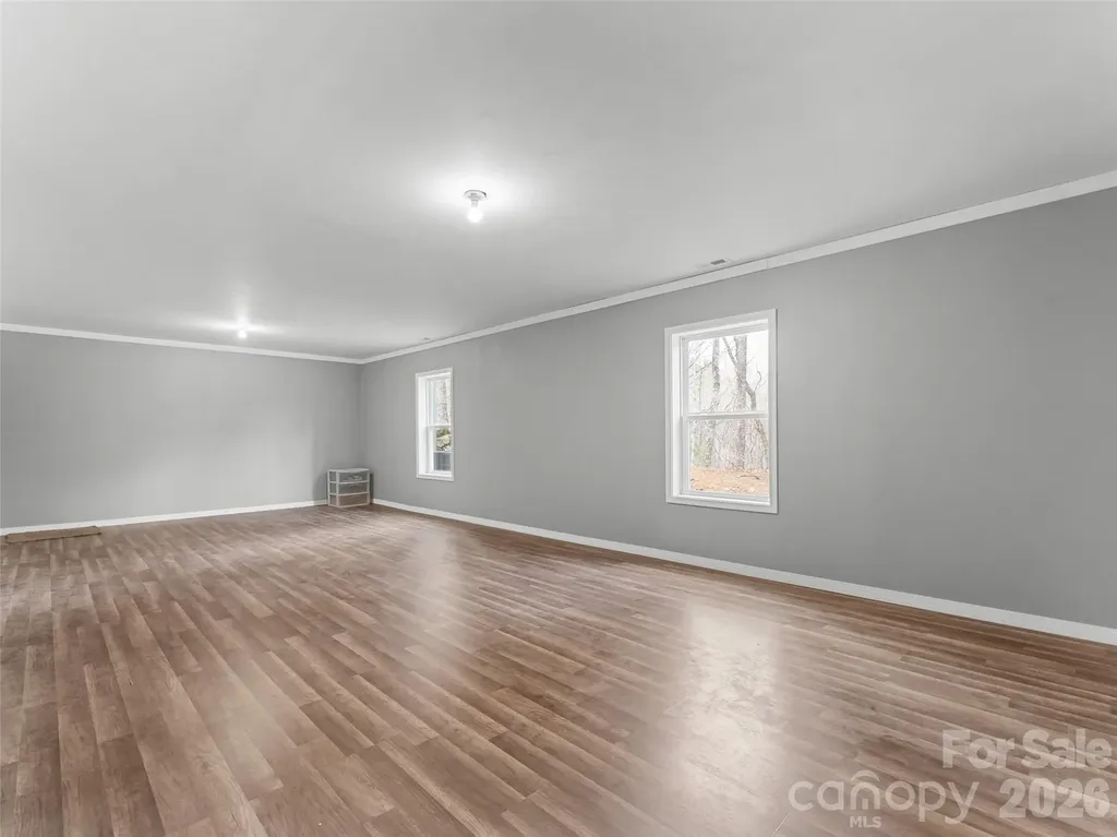 72 Summer Shade Court Hendersonville NC 28792