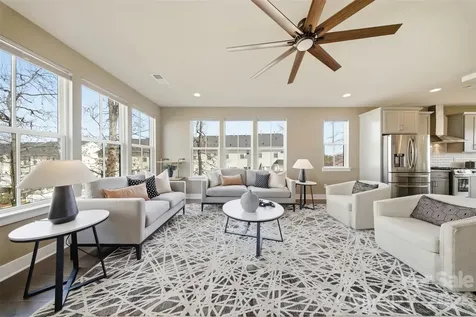 11921 Fiddlers Roof Lane Charlotte NC 28277