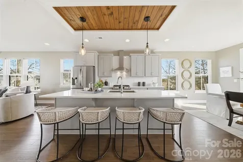 11921 Fiddlers Roof Lane Charlotte NC 28277