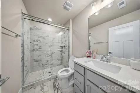 11921 Fiddlers Roof Lane Charlotte NC 28277