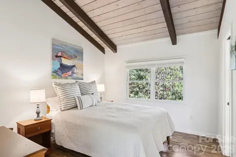 987 Cold Mountain Road Lake Toxaway NC 28747