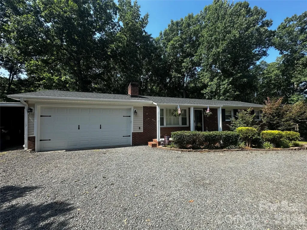 127 Possum Road Mount Gilead NC 27306