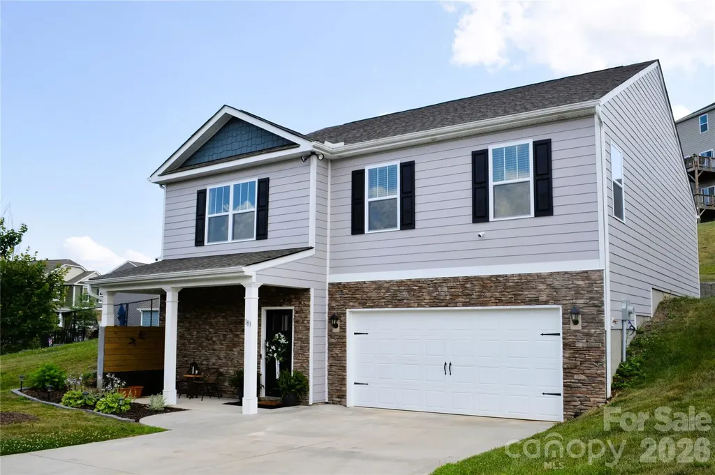 183 Marathon Lane Candler NC 28715