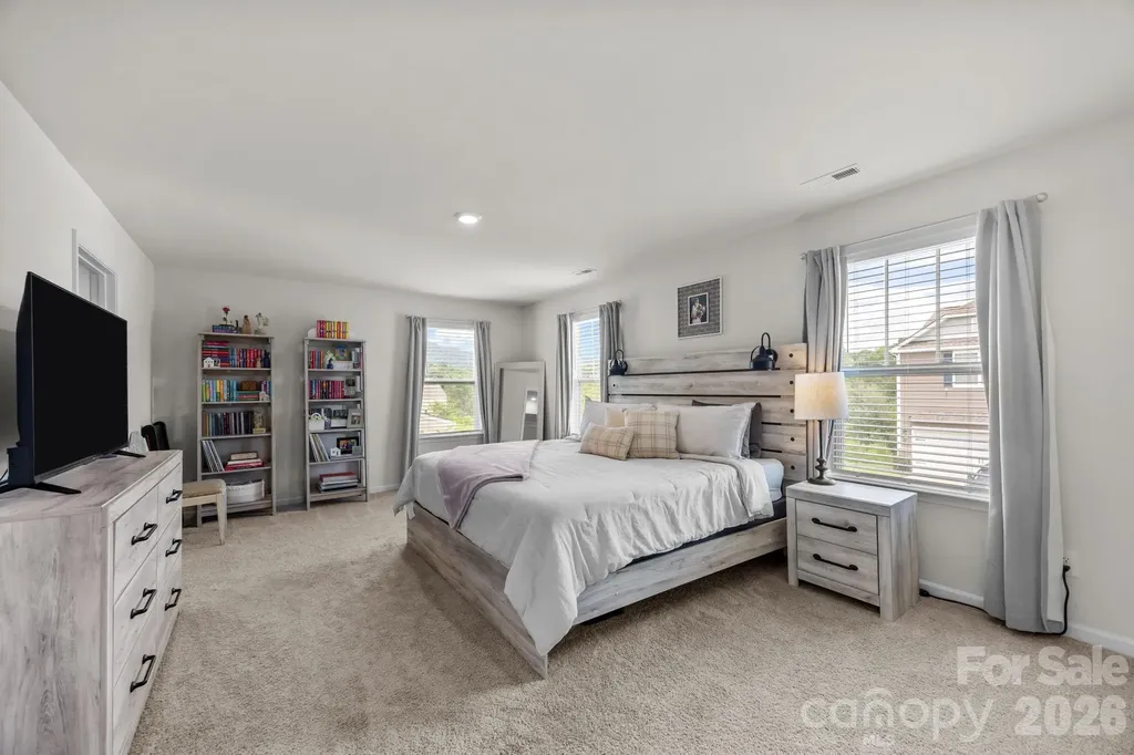 183 Marathon Lane Candler NC 28715