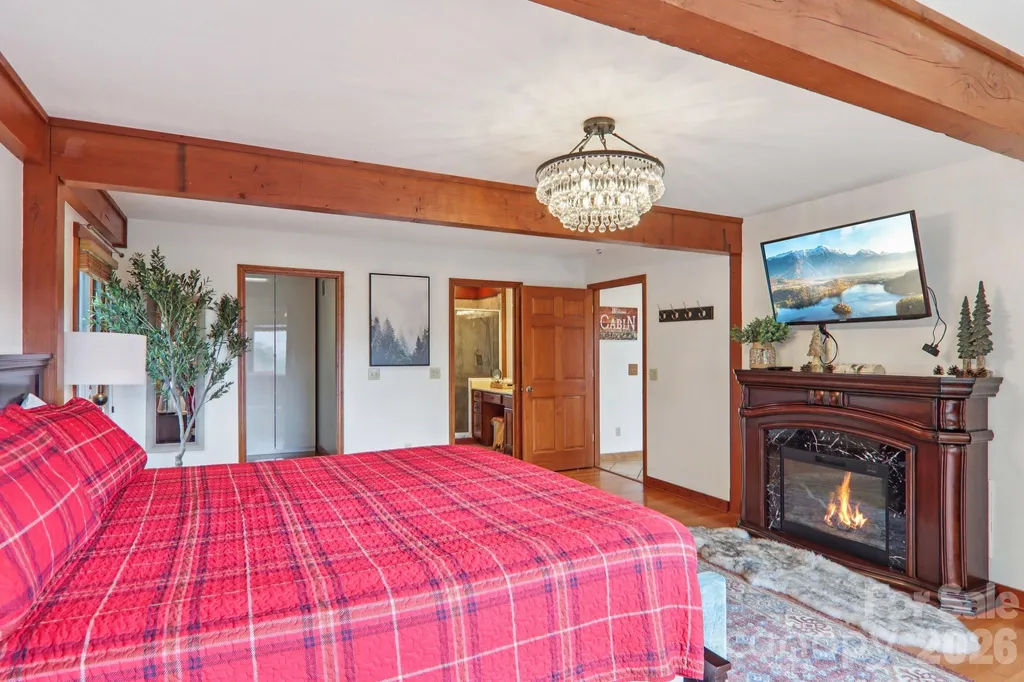 28 Nantahala Ridge Bryson City NC 28713