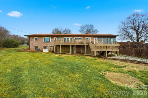 776 Smith Farm Road Stony Point NC 28678