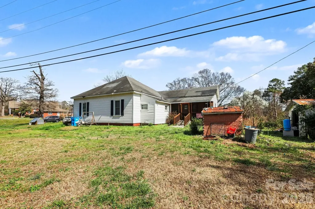 13721 Highway 601 Midland NC 28107