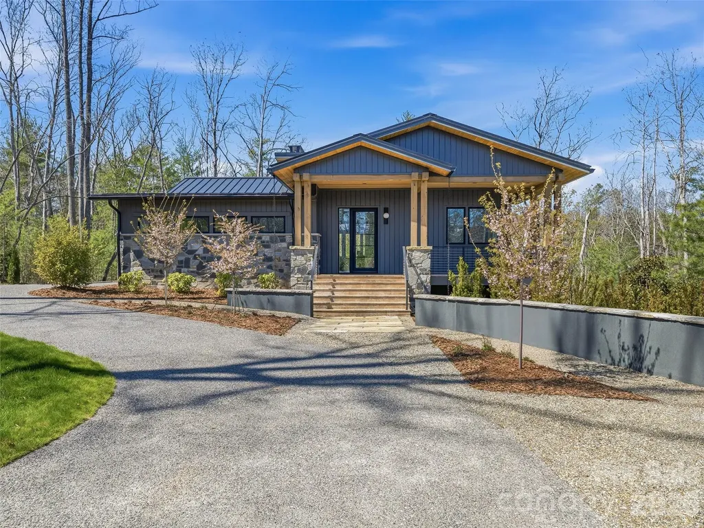Asheville NC, 140 Upperfell Court