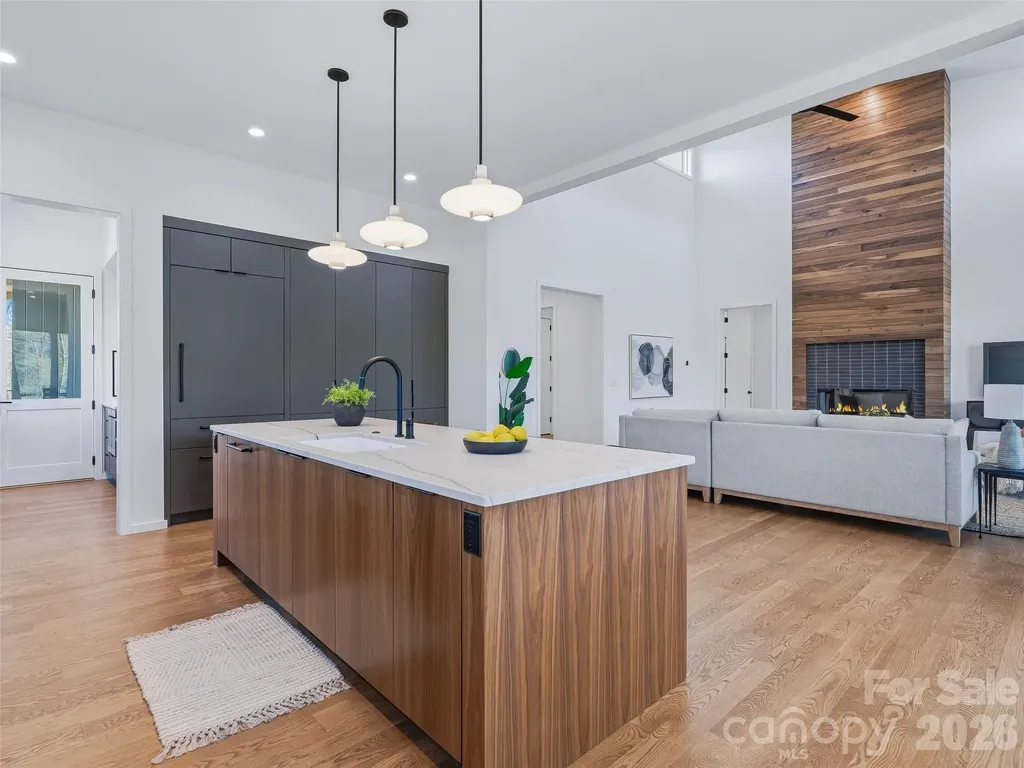 140 Upperfell Court Asheville NC 28803