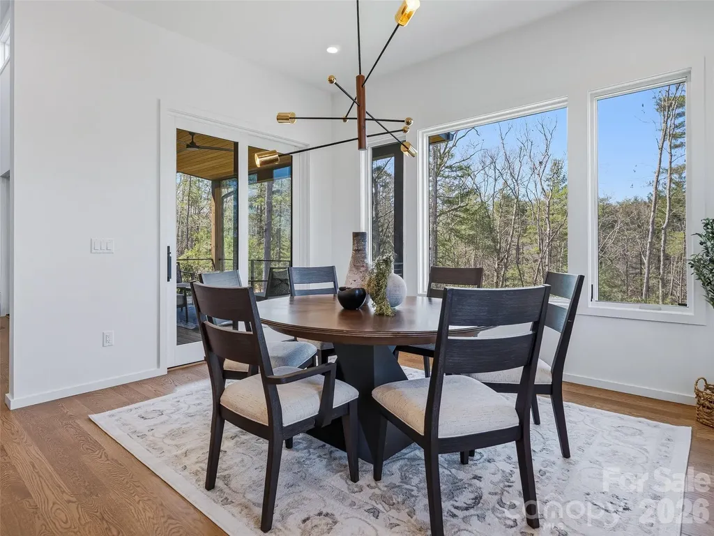 140 Upperfell Court Asheville NC 28803
