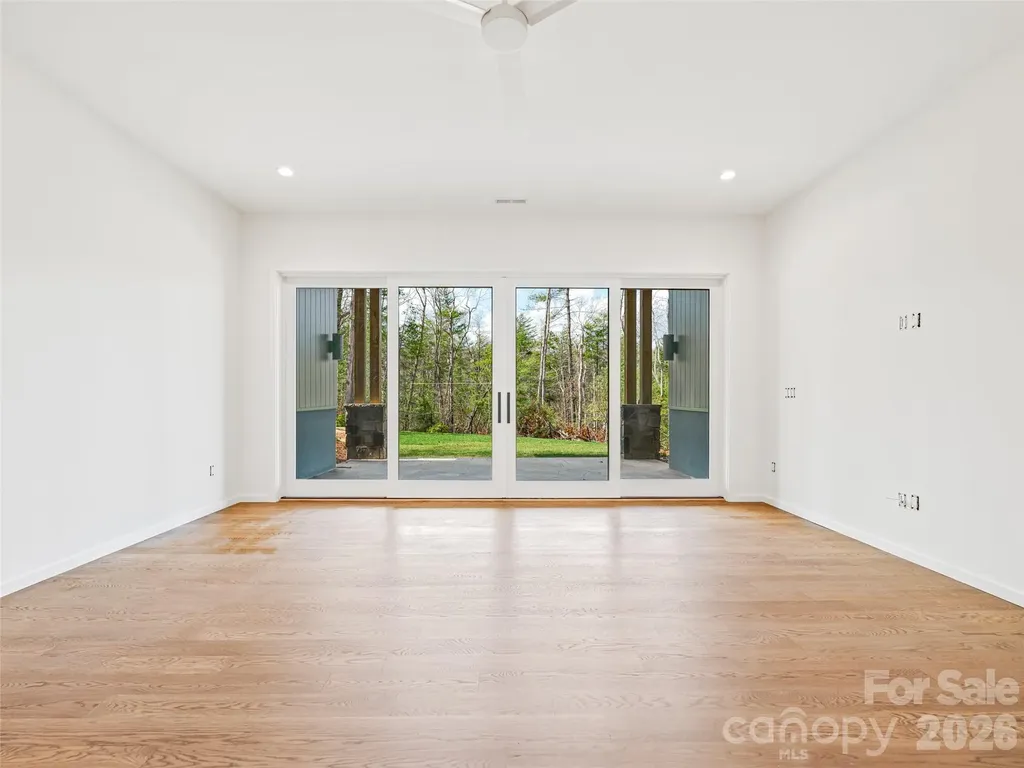 140 Upperfell Court Asheville NC 28803