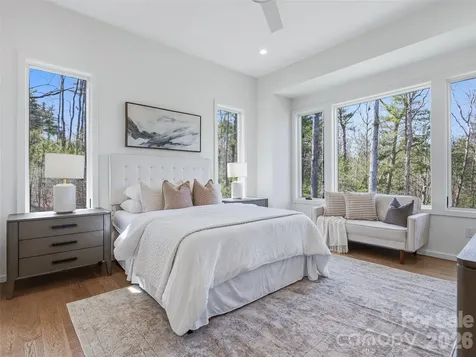 140 Upperfell Court Asheville NC 28803