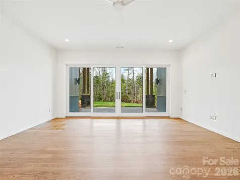 140 Upperfell Court Asheville NC 28803