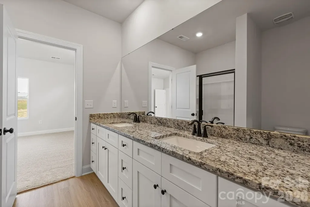 6626 Fairford Drive Charlotte NC 28215