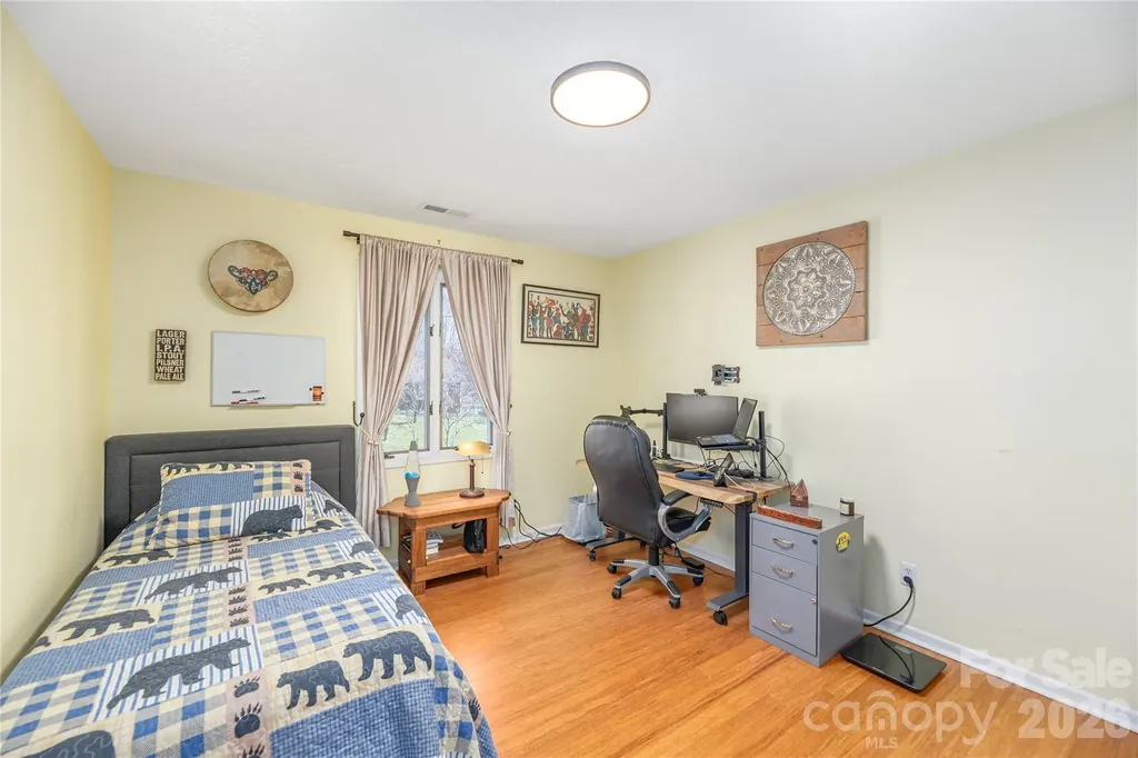 330 Woody Lane Asheville NC 28804