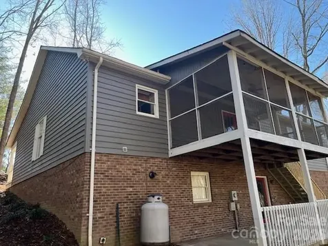 1503 Indian Hills Drive Lenoir NC 28645