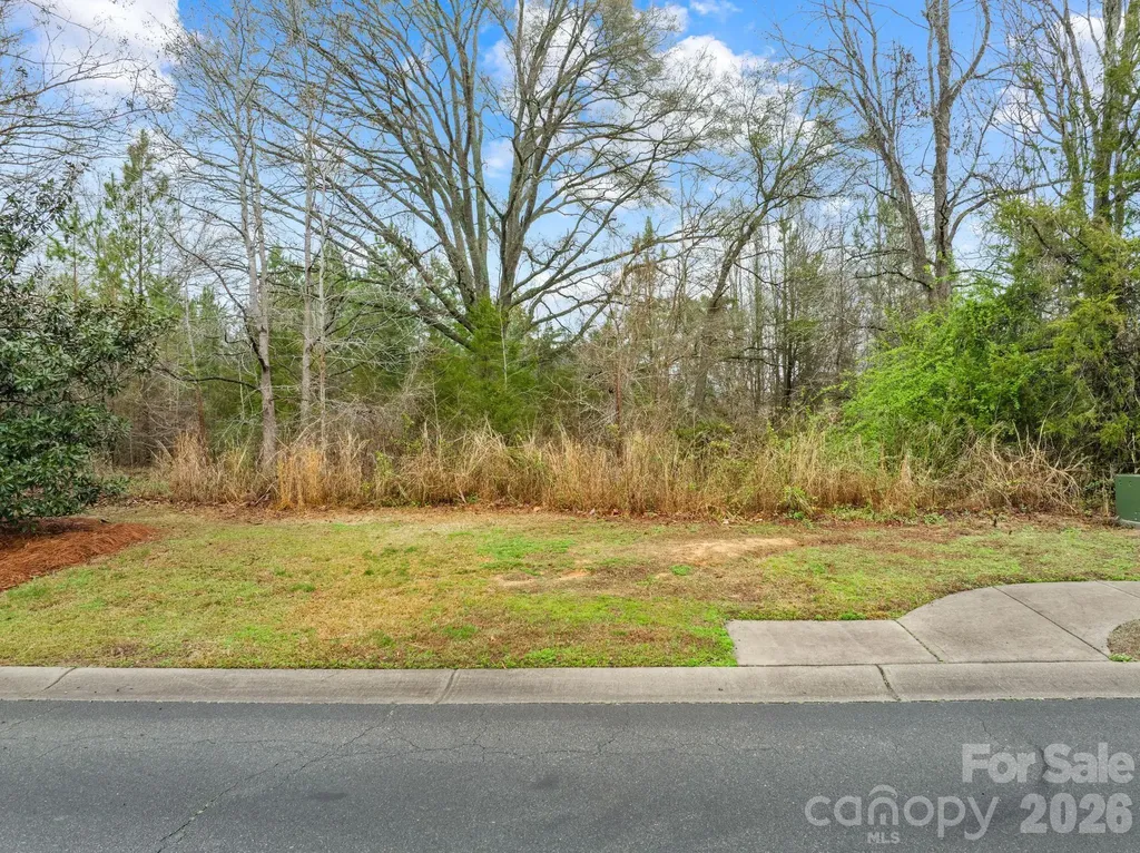 8334 Victoria Lake Drive Waxhaw NC 28173