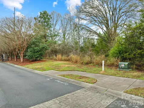 8334 Victoria Lake Drive Waxhaw NC 28173