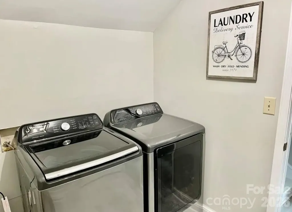 155 Quail Cove Boulevard Lake Lure NC 28746