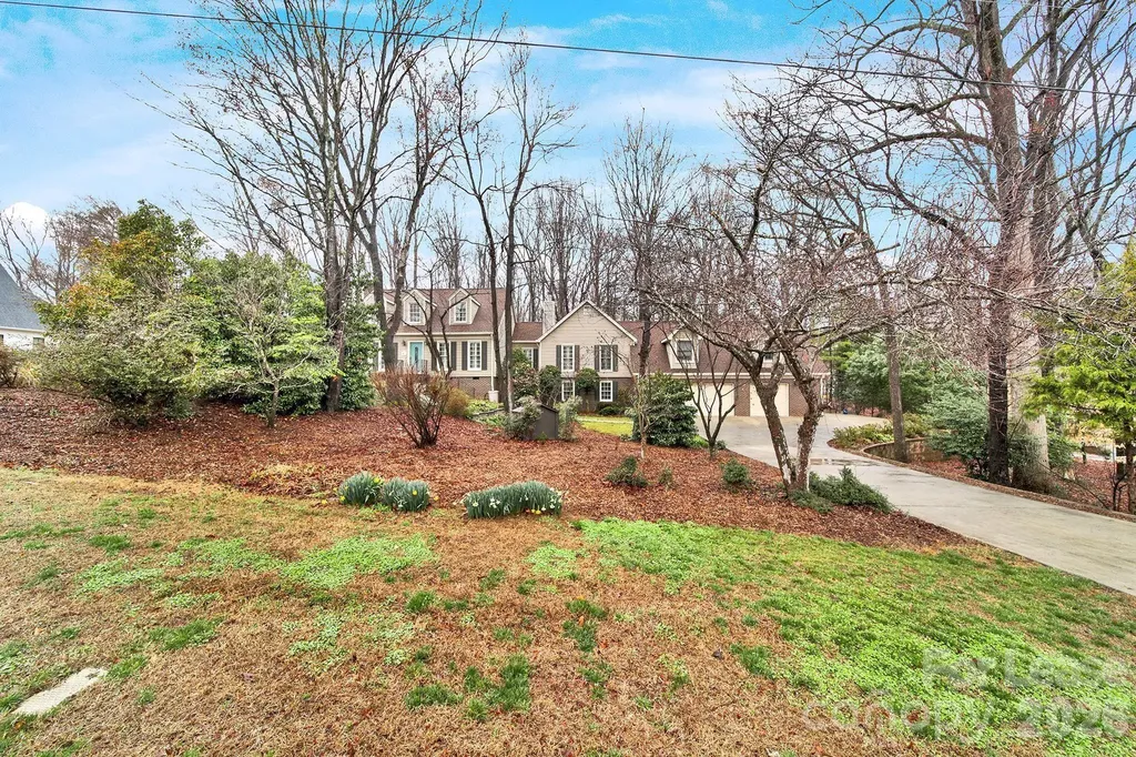 1300 Home Place Matthews NC 28105