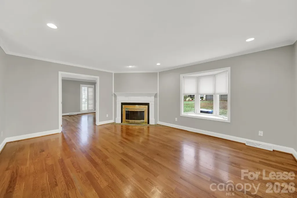 1300 Home Place Matthews NC 28105