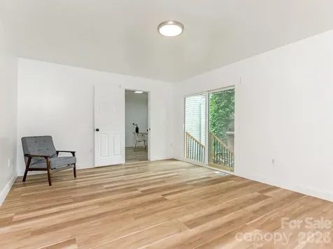 1831 Erie Street Charlotte NC 28216