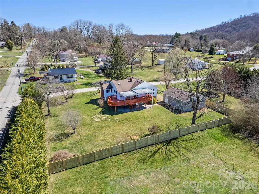157 Morgan Street Canton NC 28716