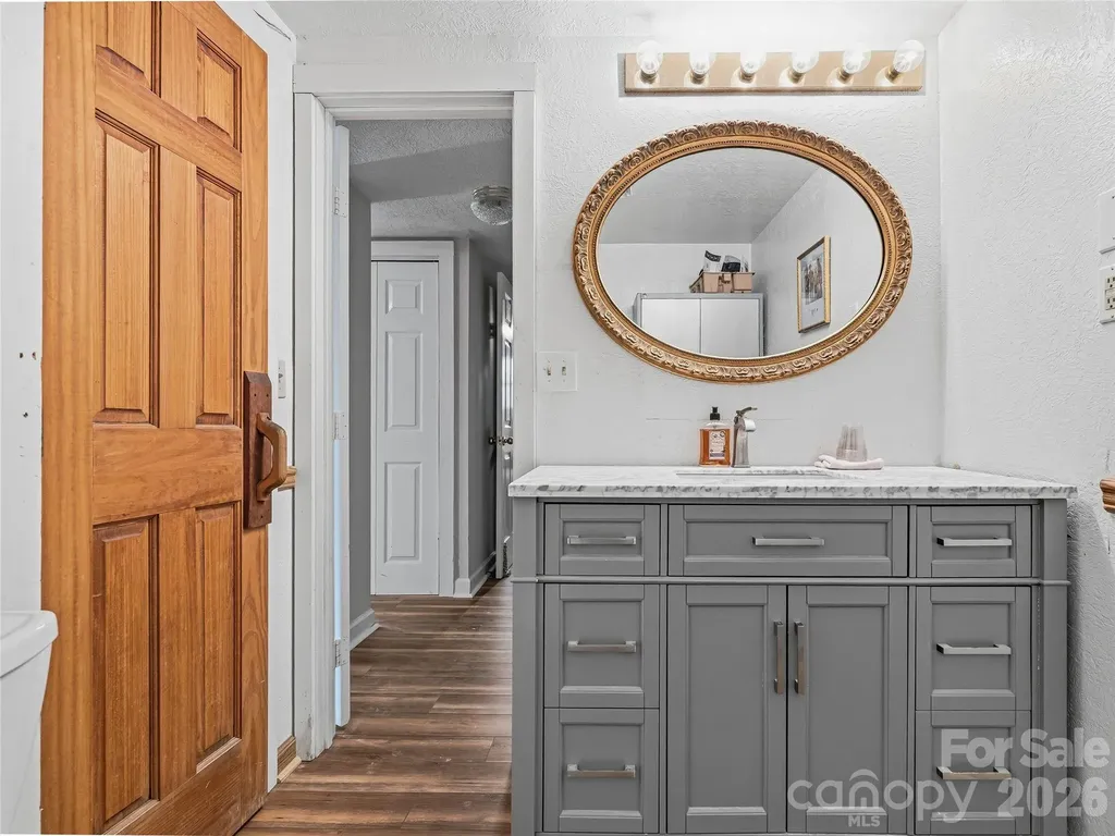 3 Perrion Avenue Weaverville NC 28787
